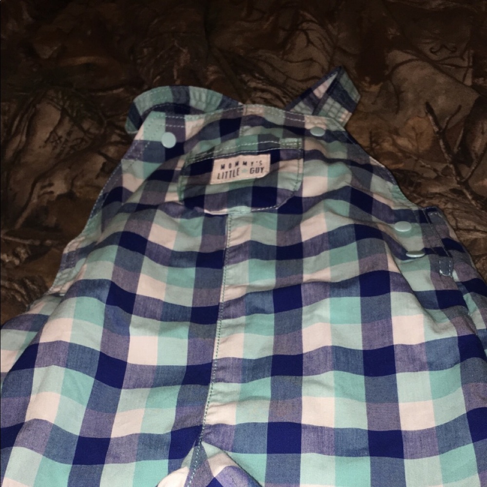 Baby clothes
